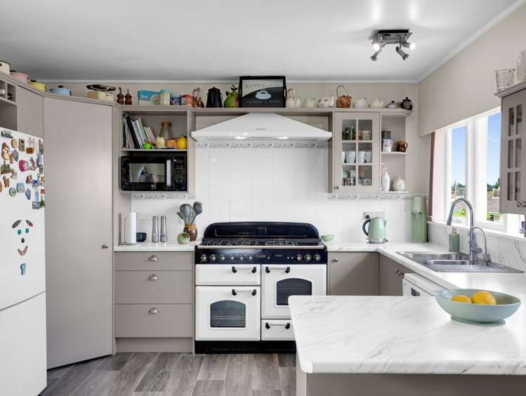 9 Matthews Crescent Melville_23