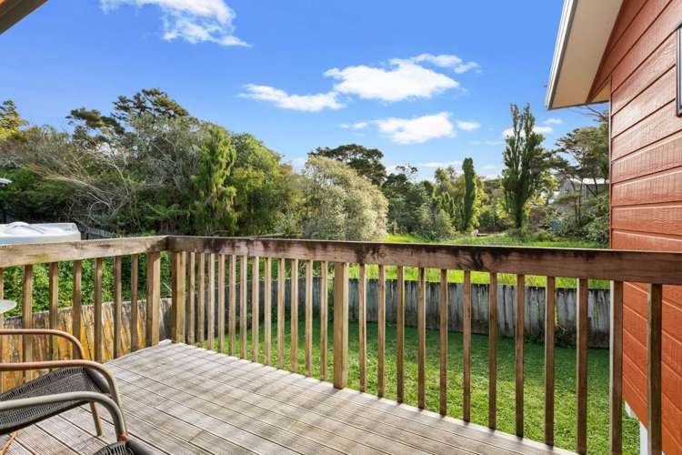 145 Brian Crescent Stanmore Bay_9