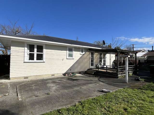 208 Belvedere Road 10114_1