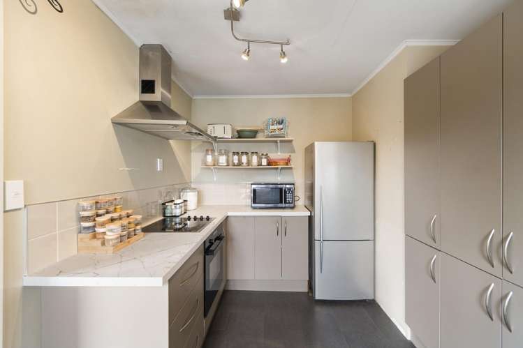 111 Cook Street West End_5