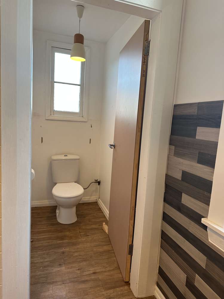 196 Fitzherbert Street Hokitika_17