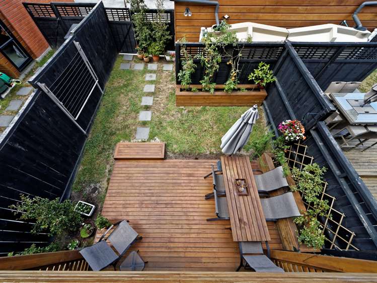 60 Squadron Drive Hobsonville_12