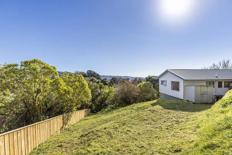 32 Northumberland Street Cannons Creek_19