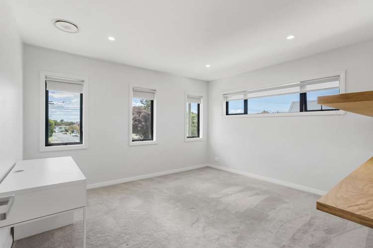 92A Flanshaw Street Te Atatu South_18