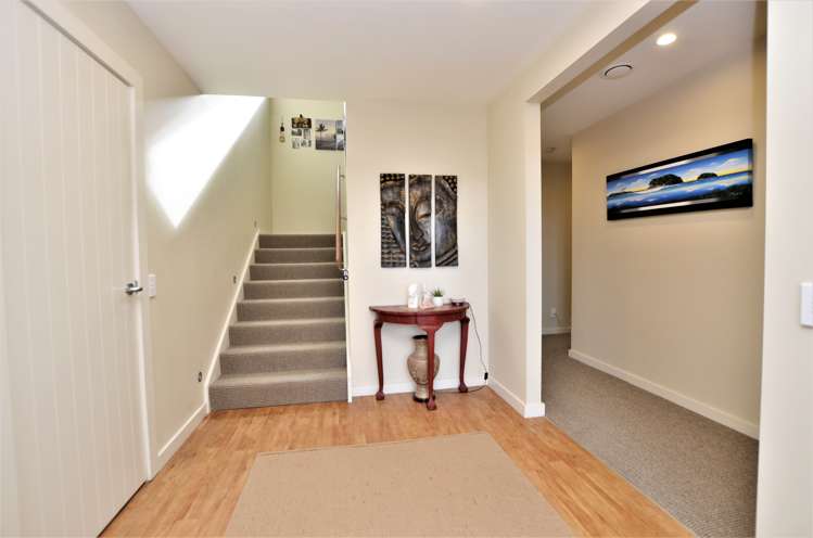 24 March Brown Place Nukuhau_2