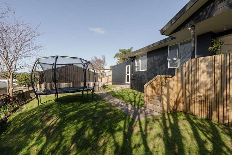 8 Taraire Mews Pyes Pa_20