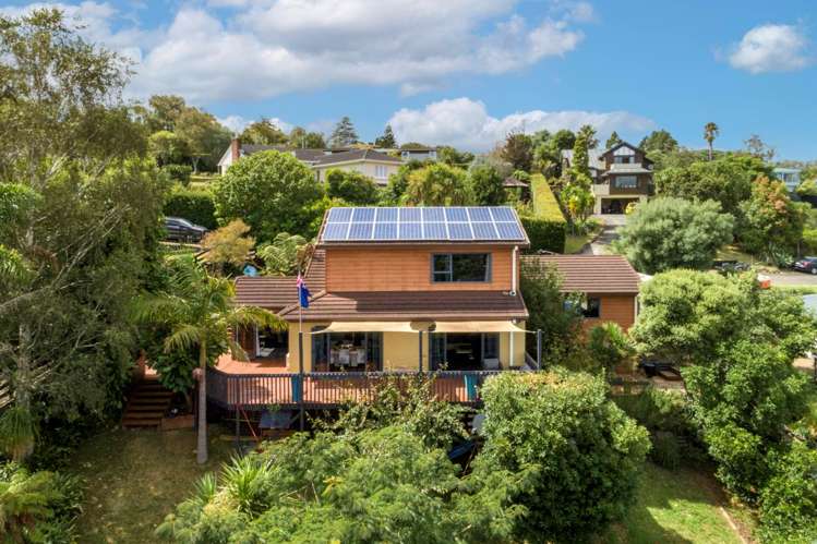 2 Kauri Lane Red Hill_18