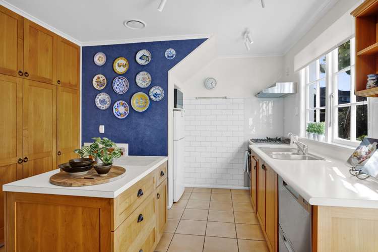 91 Belt Road New Plymouth Central_10