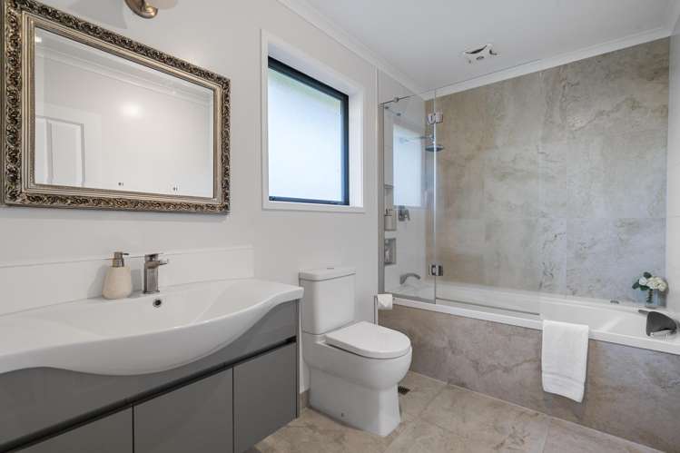 20 Gemini Place Kawaha Point_13