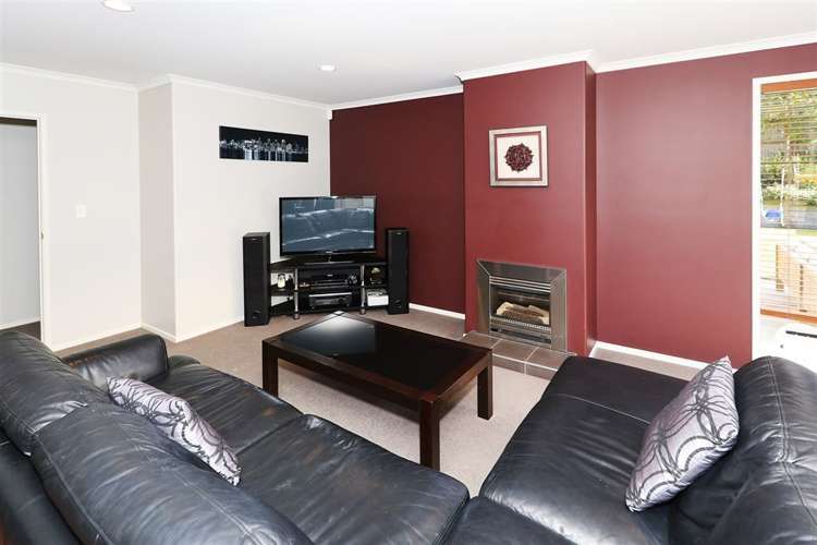 21 Heathfield Avenue Huntington_4