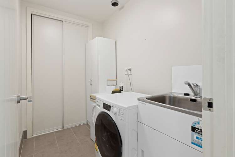 60 Eaves Bush Parade Orewa_17