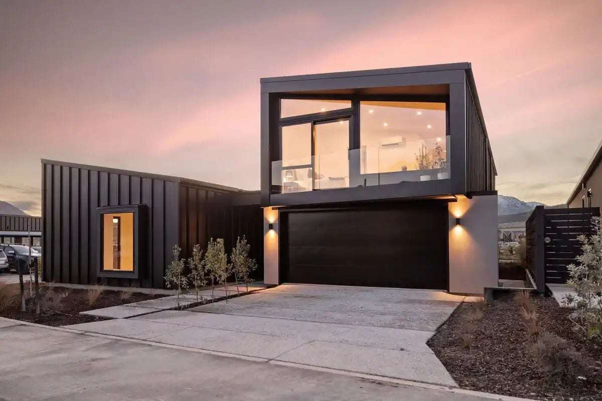 Luxury Living 1