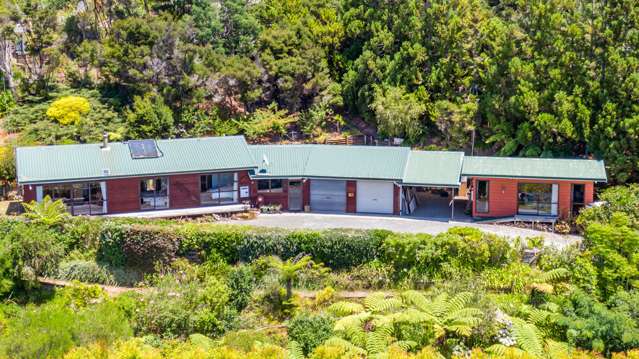 3175 State Highway 10 Mangonui_1