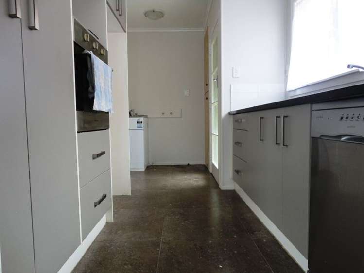 73 Coxhead Road Manurewa_7