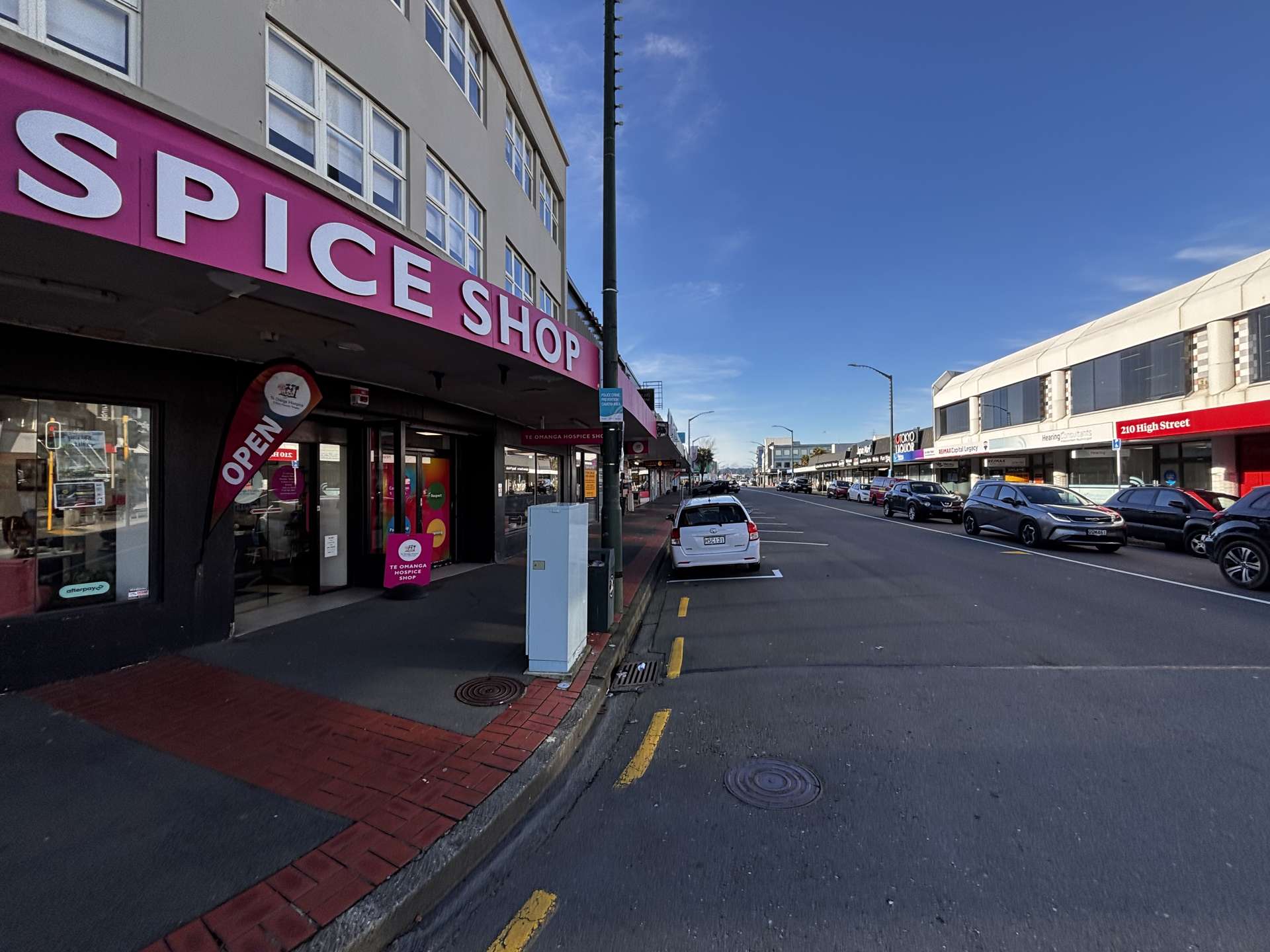 217-219 High Street Hutt Central_0