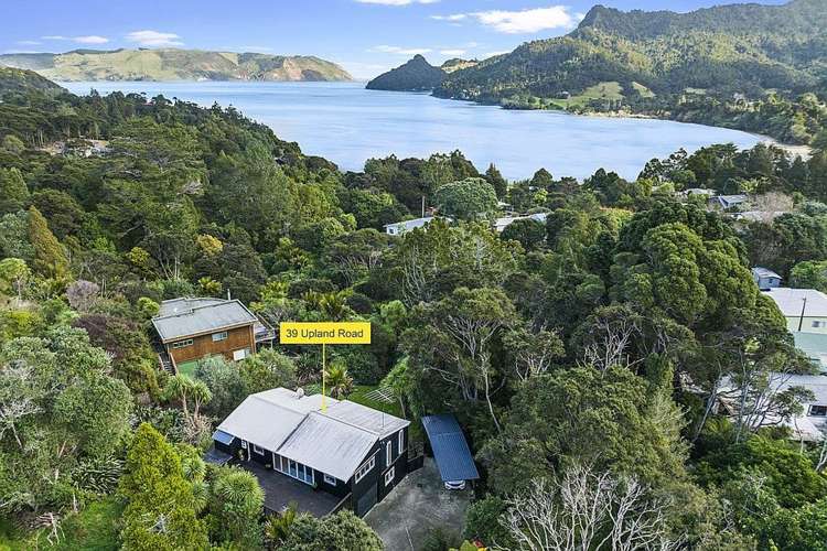 39 & 41 Upland Road Huia_22