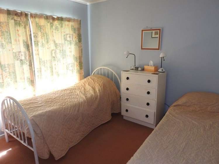 3b Monarch Grove Pauanui_15