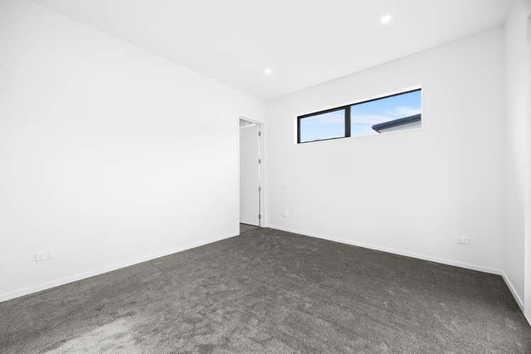 13 Tuwai Crescent Opaheke_11