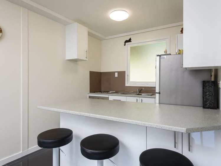 13/46 Hiropi Street Newtown_5