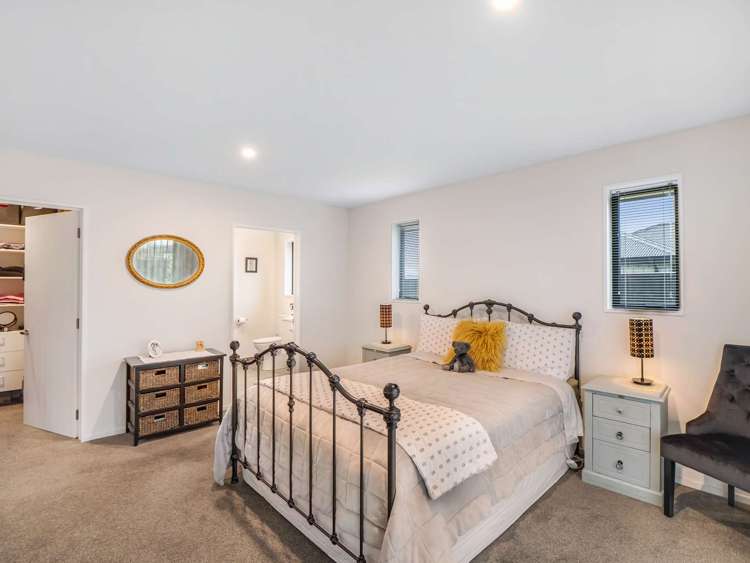 4 Greenwood Place Amberley_17