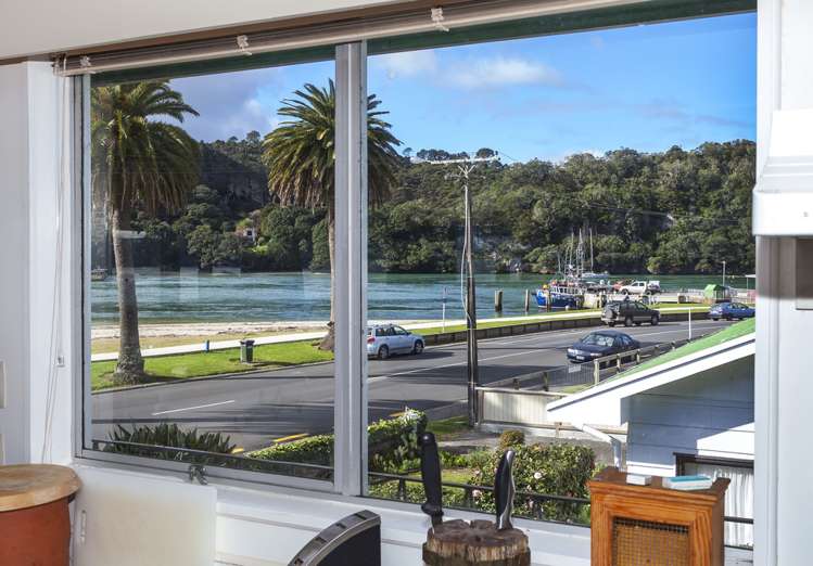 16 The Esplanade Tairua_8