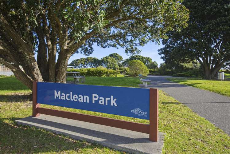 5 Marine Parade Paraparaumu Beach_27