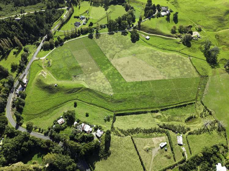 1277 Oruru Road Peria_13