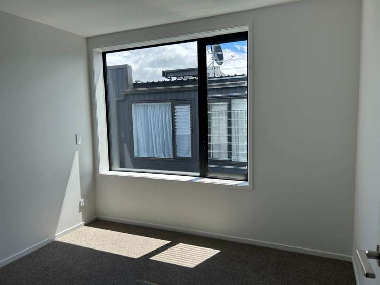 6/3 Treasure Lane Te Atatu South_9