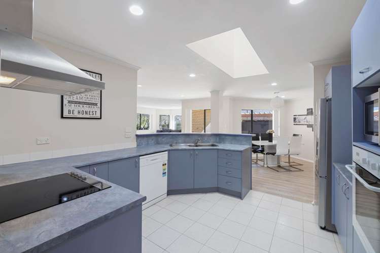 18 Brittany Drive Henderson_12