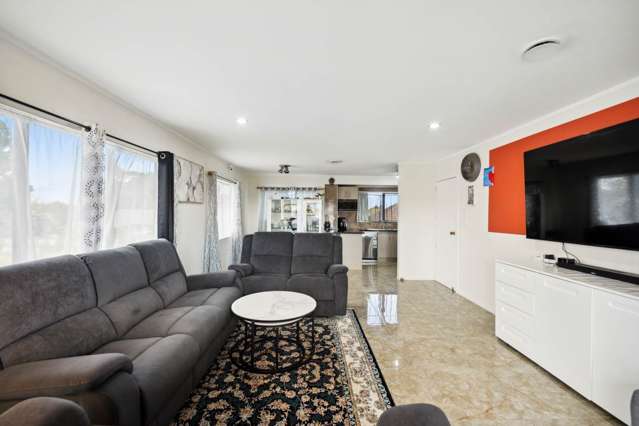 2/10 Regent Street Papatoetoe_1