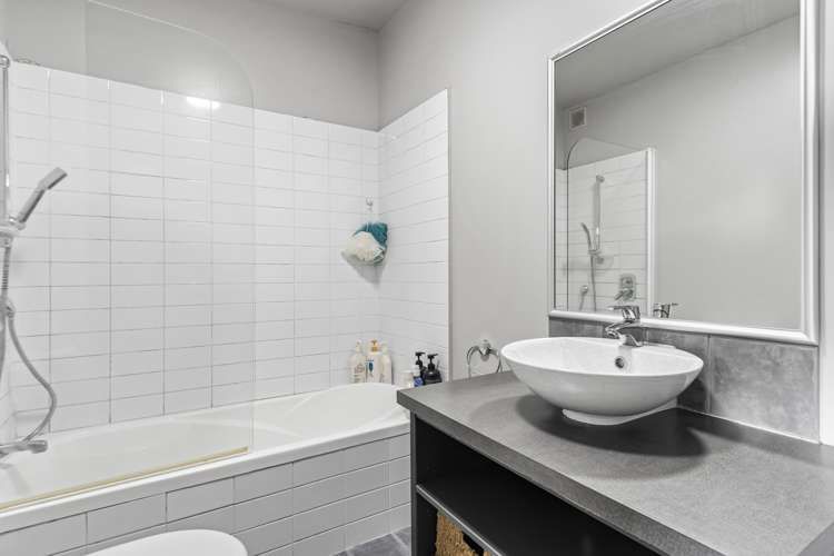 44/42 Holly Street Avondale_5