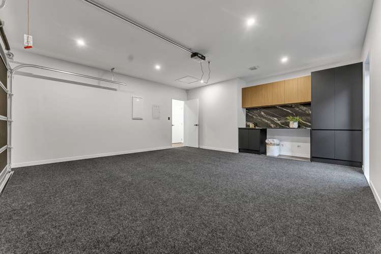 51 Tipu Crescent Milldale_17