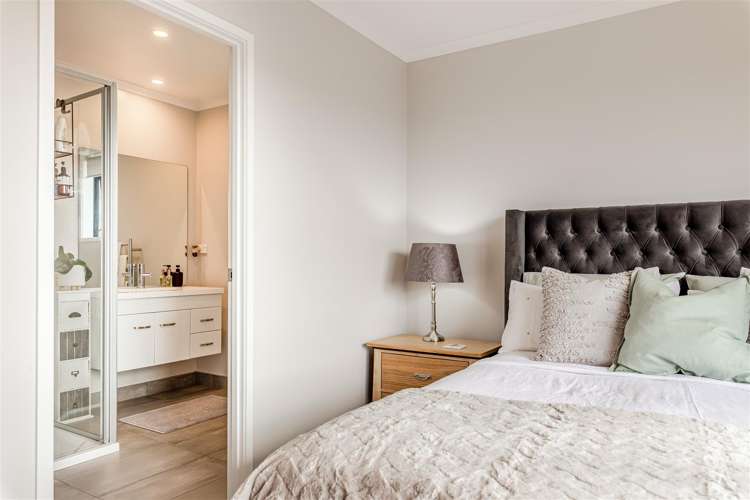 24 Arriere Lane Silverdale_5