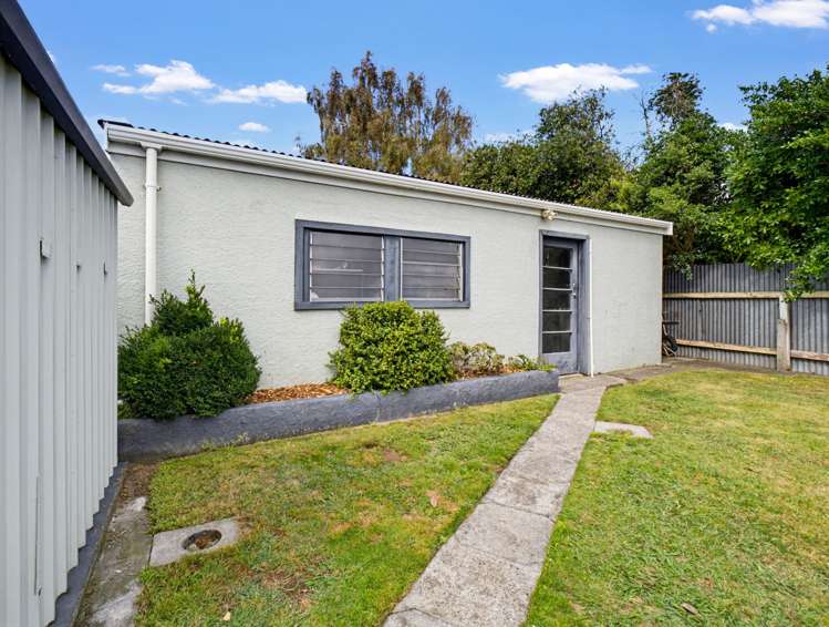 4 Perth Place Awapuni_23
