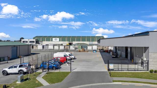 5 Lakeside Place Harewood_1