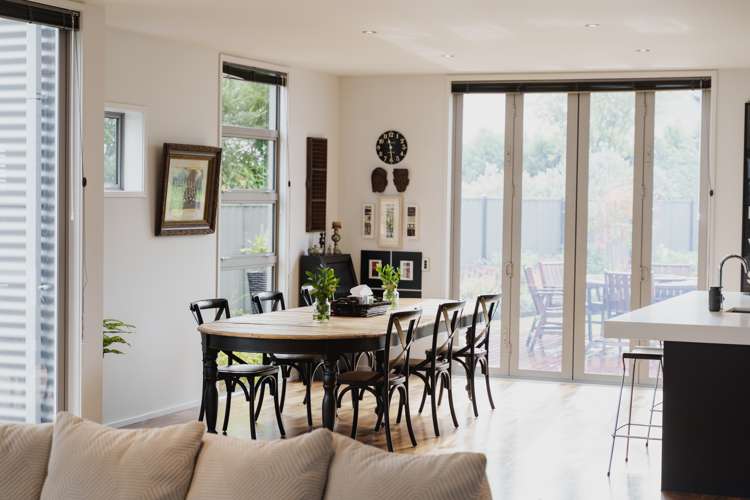 5 Irwin Logan Drive Mosgiel_5