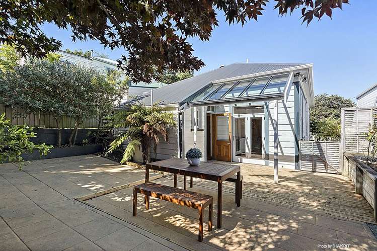 5 Jeypore Street Berhampore_10