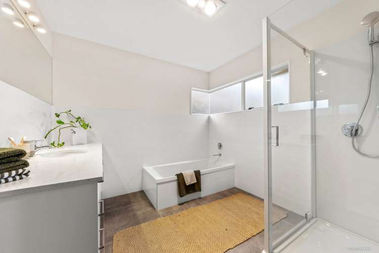 2 Matisse Drive West Harbour_16