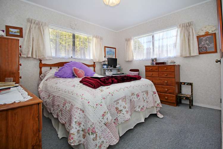 1/80 Tirimoana Road Te Atatu South_6