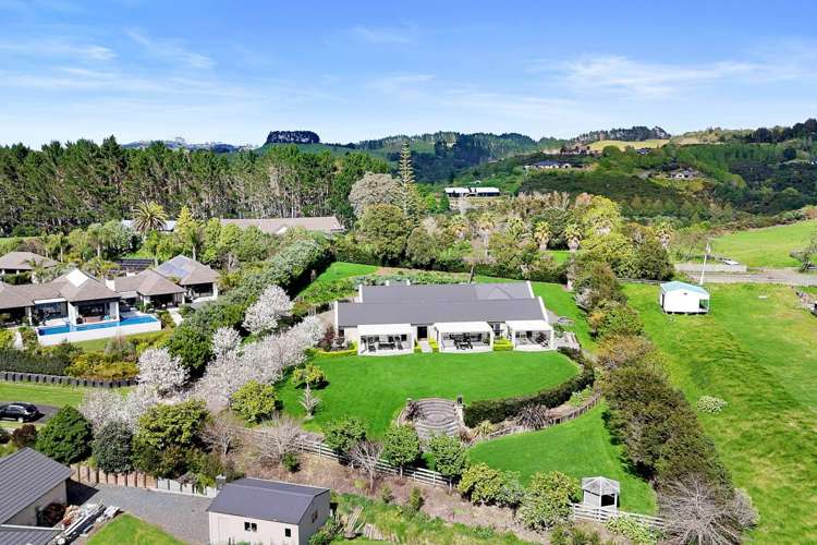 75 Whitford Park Road Whitford_46