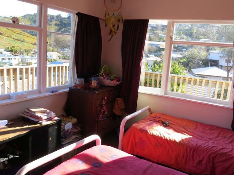 83 Toi Toi Street Toi Toi_10