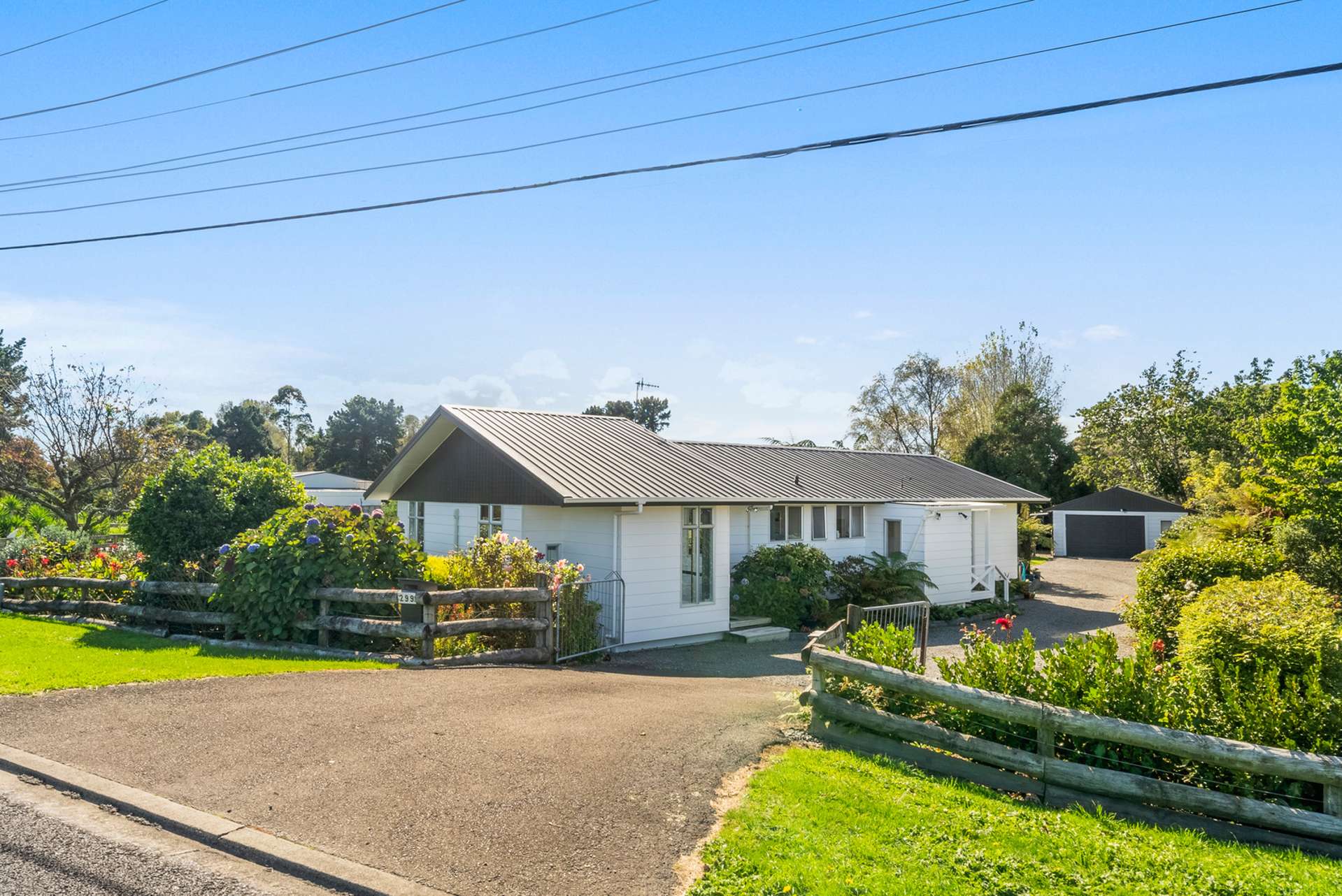 299 Mazengarb Road Paraparaumu_0