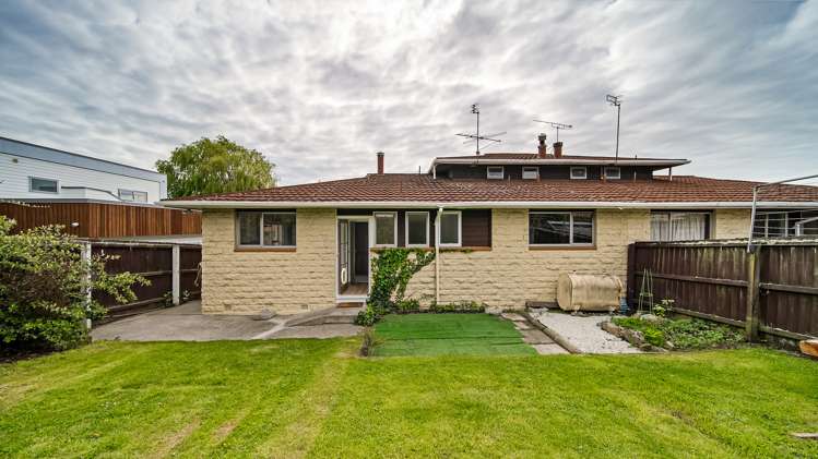 2/160 Centaurus Road Saint Martins_13