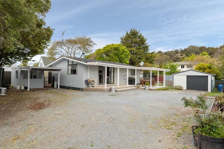 9A Heretaunga Square Silverstream_0