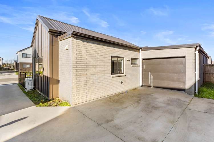 45 Black Beech Crescent Takanini_2