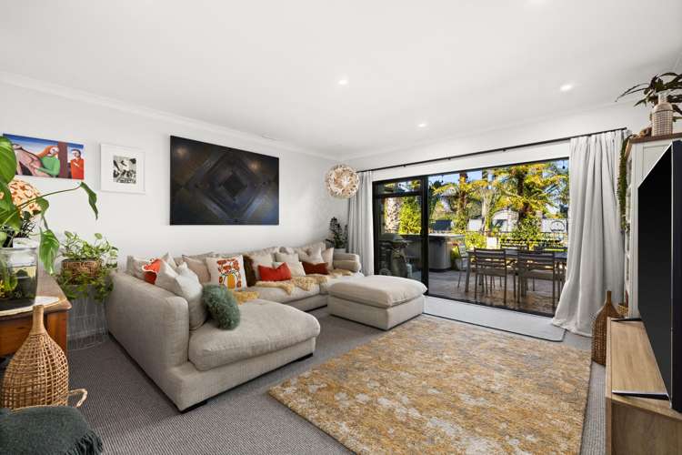 18 Delta Mews Place Clive_7