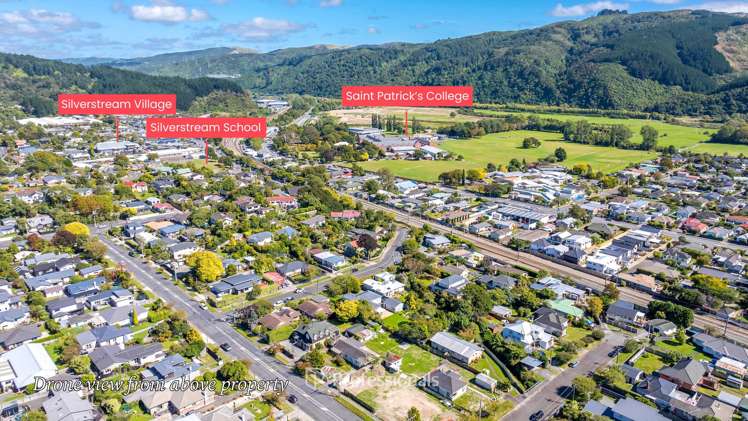 58 Heretaunga Square Silverstream_24