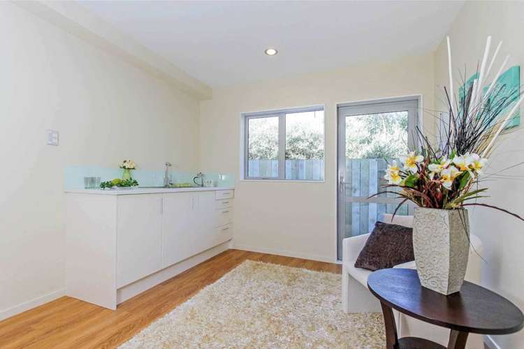 1112a New North Road Mount Albert_10