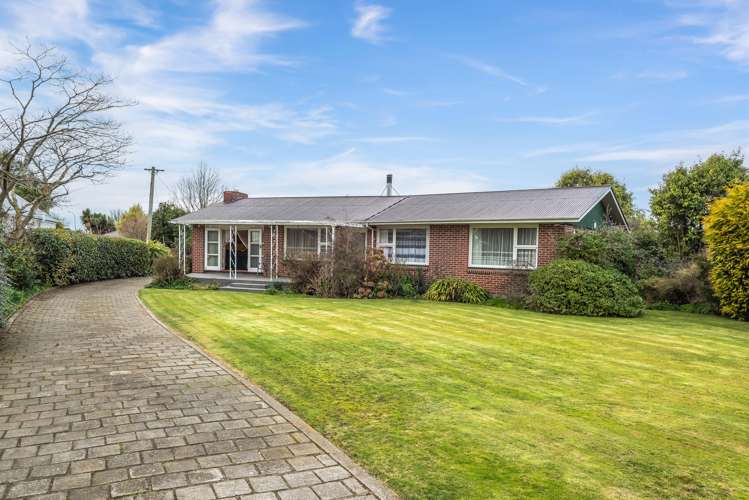 64 Main North Road Woodend_13