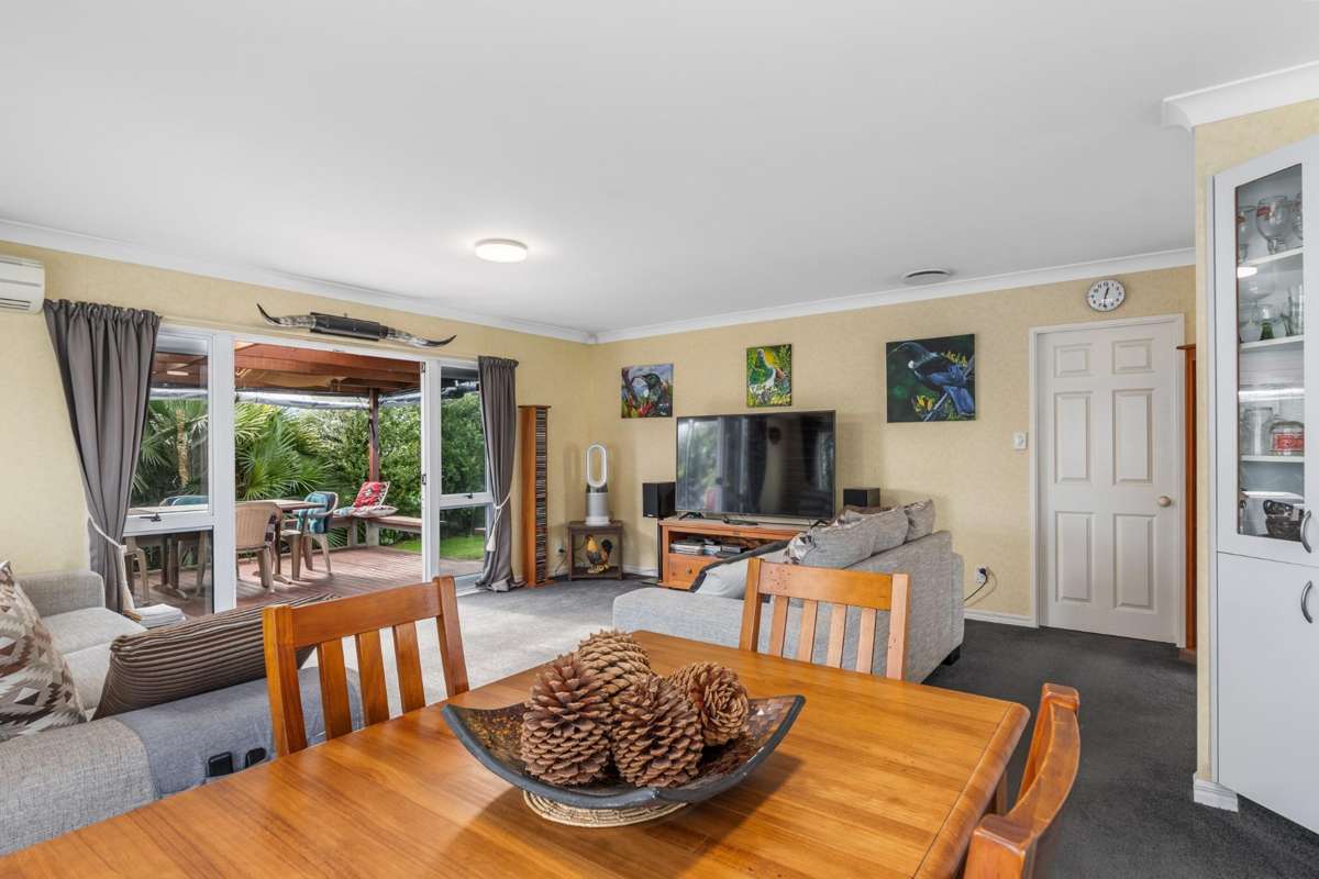 52 Stephens Place_3